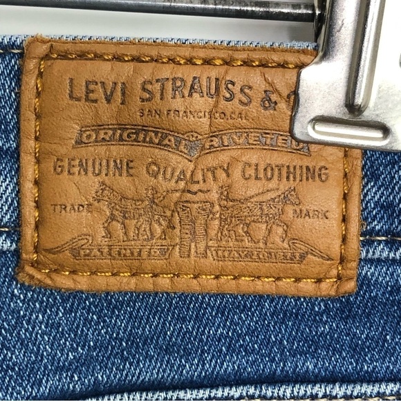 LEVI’S 721 high rise, skinny, distressed jeans - Picture 7 of 12
